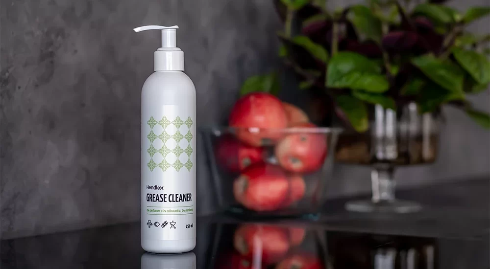 2.Grease-Cleaner-e1675157371703